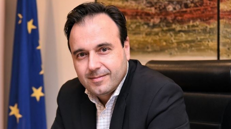 Παπαστεργίου: Αυτόματα από 6/11 ο Προσωπικός Αριθμός σε όσους δεν έχουν - Ταξίδια με νέες ταυτότητες από το καλοκαίρι 2026