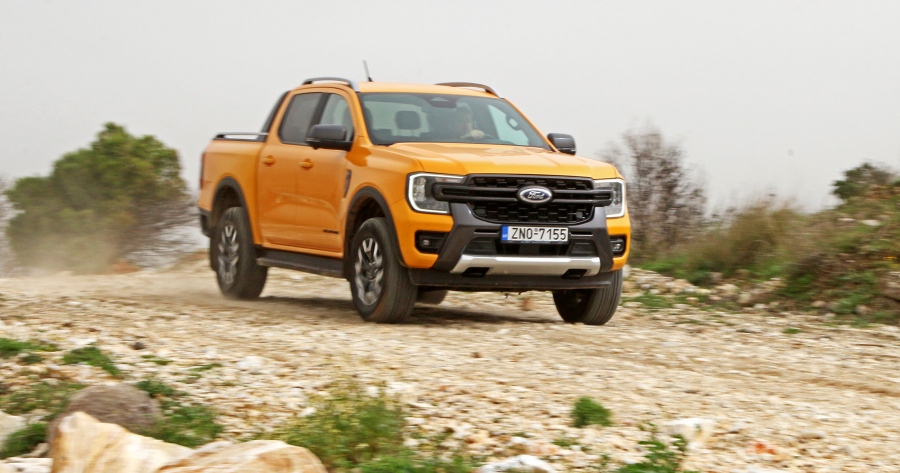 Δοκιμάζουμε το σκληροτράχηλο Ford Ranger Plug-In Hybrid