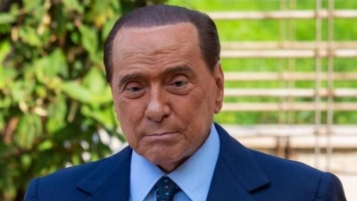 Berlusconi: Θα είμαι ο σκηνοθέτης της επόμενης ιταλικής κυβέρνησης – Παγκόσμια έλλειψη ηγετών