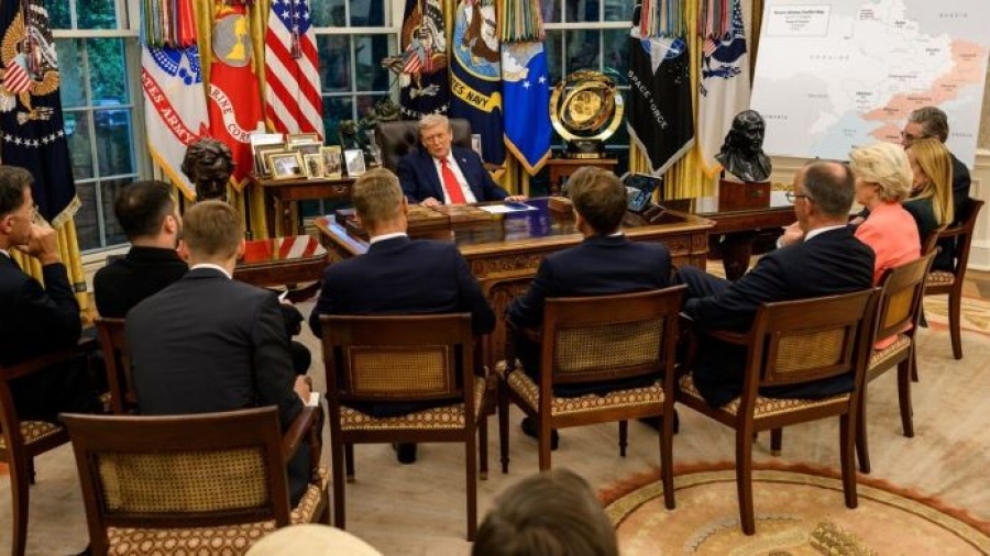 Οι Ευρωπαίοι μίλησαν με τον … «μπαμπά του ΝΑΤΟ» - Κάθιδροι Macron, Starmer και Merz άκουσαν τον εξάψαλμο του Trump