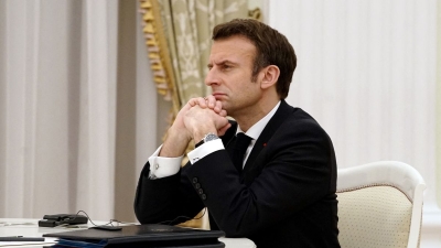 Macron: Οι συνομιλίες με τον Putin βοήθησαν στην αποφυγή κλιμάκωσης στην Ουκρανία