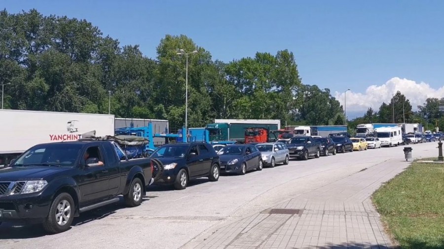 Υγειονομική βόμβα ο Προμαχώνας - Τουλάχιστον 25 θετικά κρούσματα κορωνοϊού σε τουρίστες από Βουλγαρία, Ρουμανία