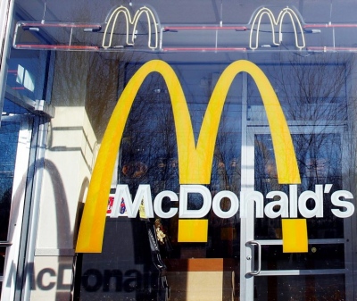 Μια κίνηση των McDonald’s προκάλεσε την οργή του μουσουλμανικού κόσμου - Αντιδράσεις από Σαουδική Αραβία μέχρι Τουρκία - Τι συνέβη