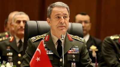 Akar (υπουργός Άμυνας Τουρκίας): Οι Έλληνες καθυστερούν τις συνομιλίες στο ΝΑΤΟ