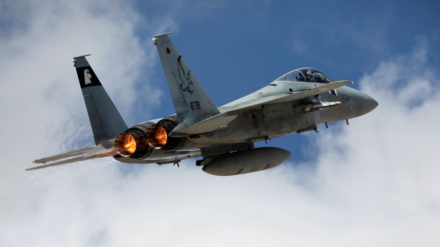 Ισραηλινά αεροσκάφη βομβάρδισαν στόχους στη δυτική Συρία