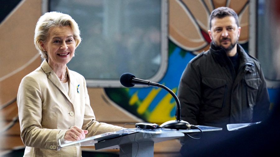 «Ξεχάστε την ημερομηνία ένταξης στην ΕΕ» - Ακόμη και η von der Leyen γύρισε την πλάτη στον Zelensky