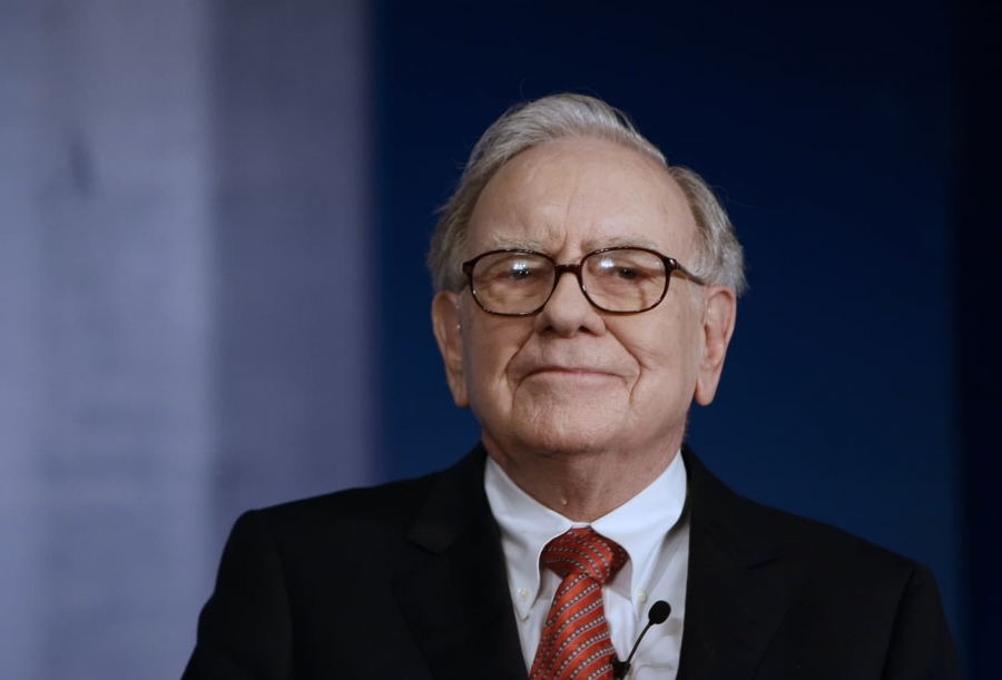 Οι 3 «κρυφές» αγορές του Warren Buffett και η 1 πώληση που αλλάζουν τα δεδομένα στη Wall Street