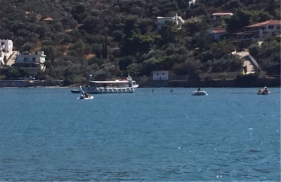 Πτώση ελικοπτέρου με 3 επιβαίνοντες στη θάλασσα