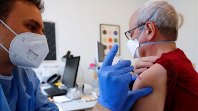 Συναγερμός στη Γερμανία - Εκτόξευση της Omicron στο πιο εμβολιασμένο κρατίδιο