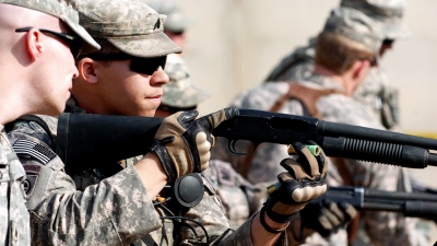 Οι ΗΠΑ μας σέρνουν σε Τρίτο Παγκόσμιο Πόλεμο: Ο Biden στέλνει Αμερικανούς στρατιωτικούς στην Ουκρανία - Στο κόλπο και η ΕΕ