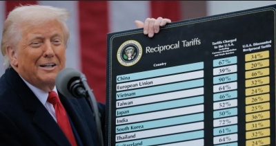 Πρωτοφανές - Τυφώνας Trump σαρώνει τον κόσμο –  Θέλει 90 εμπορικές συμφωνίες σε 90 ημέρες μετά το τσουνάμι  δασμών