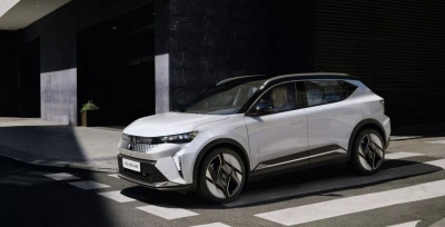Το νέο Renault Scenic είναι ένα ηλεκτρικό SUV