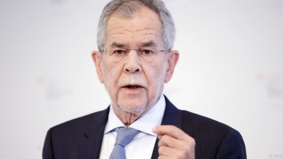 Van der Bellen (πρόεδρος Αυστρίας): Απαραίτητες οι πρόωρες εκλογές, μετά την παραίτηση Strache