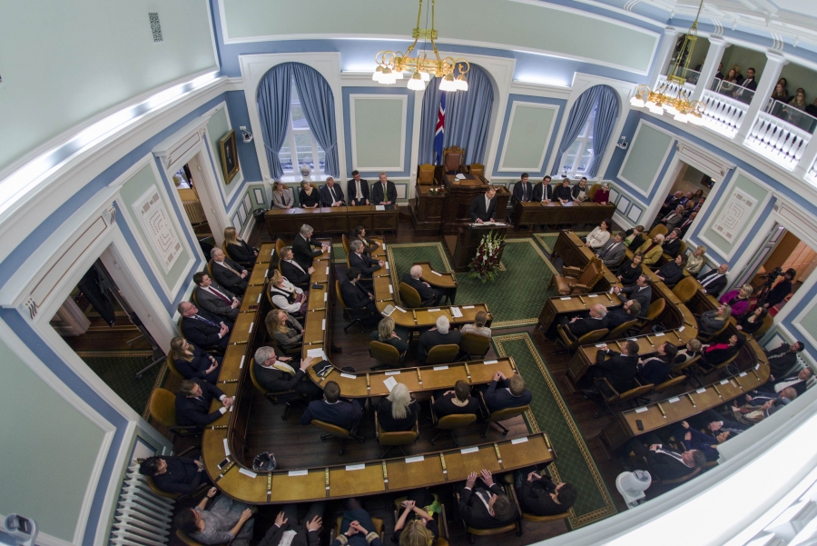 Ισλανδία: Η πρώτη χώρα στην Ευρώπη με γυναικεία πλειοψηφία στο Κοινοβούλιο