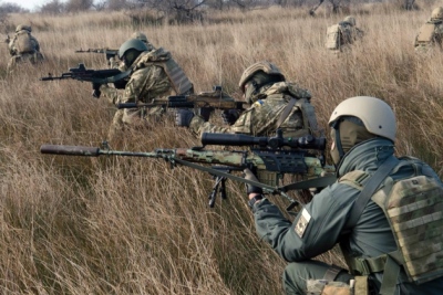 Οι ουκρανικές Ένοπλες Δυνάμεις μεταφέρουν επίλεκτες μονάδες στην κατεύθυνση του Kharkiv