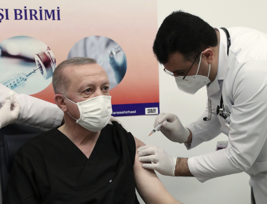 Τουρκία: Θα προμηθευτεί 105 εκατομμύρια δόσεις εμβολίων έως τα τέλη Απριλίου 2021