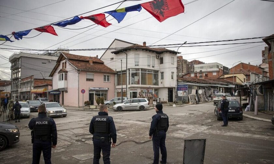 Κόσοβο: Ένα βήμα πίσω από την Πρίστινα - Παραμένουν τα οδοφράγματα των Σέρβων