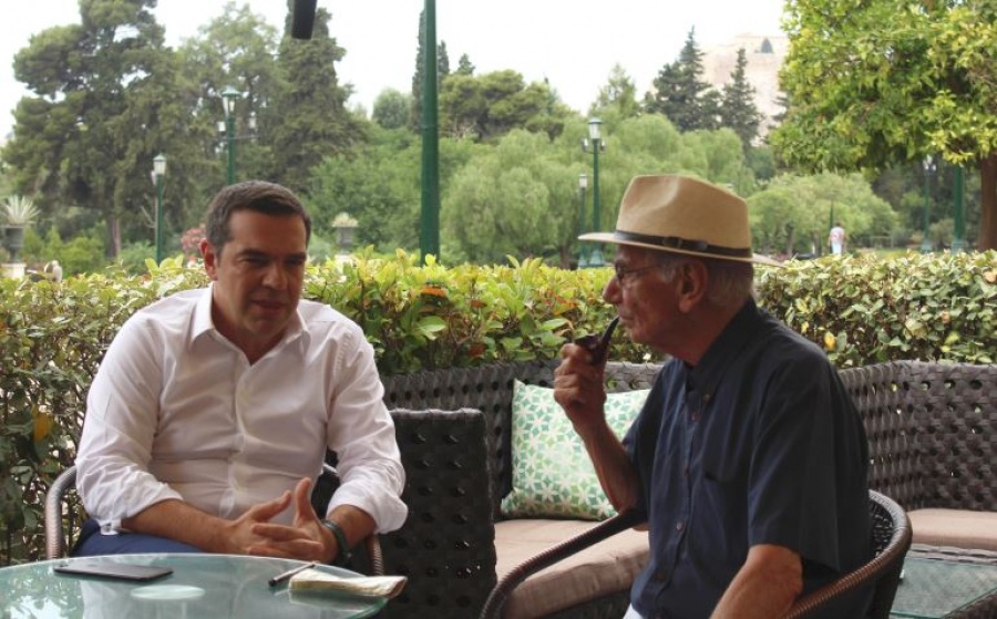 Με τον επικεφαλής του ψηφοδελτίου Επικρατείας του ΣΥΡΙΖΑ Β. Βασιλικό συναντήθηκε ο Τσίπρας