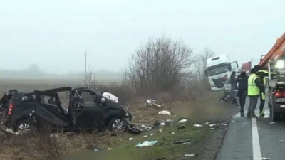 Τροχαίο φιλάθλων ΠΑΟΚ στη Ρουμανία: Αισιοδοξία για τους τρεις τραυματίες - Μεσίστιες οι σημαίες στο Δημαρχείο Θεσσαλονίκης