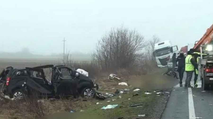 Τροχαίο φιλάθλων ΠΑΟΚ στη Ρουμανία: Αισιοδοξία για τους τρεις τραυματίες - Μεσίστιες οι σημαίες στο Δημαρχείο Θεσσαλονίκης