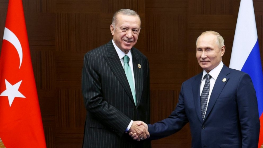 Erdogan σε Putin: «Δίκαιη ειρήνη» στην Ουκρανία - Υπέρ της επανέναρξης της συμφωνίας για τα σιτηρά