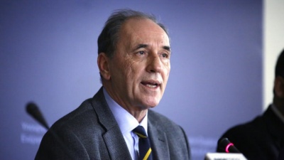 Ο Σταθάκης με Τσίπρα στην τριμερή του Ισραήλ - Επιταχύνονται οι υπογραφές για τις ελληνικές έρευνες