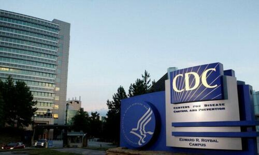 Τι συμβαίνει τελικά με τους θανάτους από Covid; - Τα CDC άρχισαν να …μειώνουν ξαφνικά τον αριθμό των νεκρών