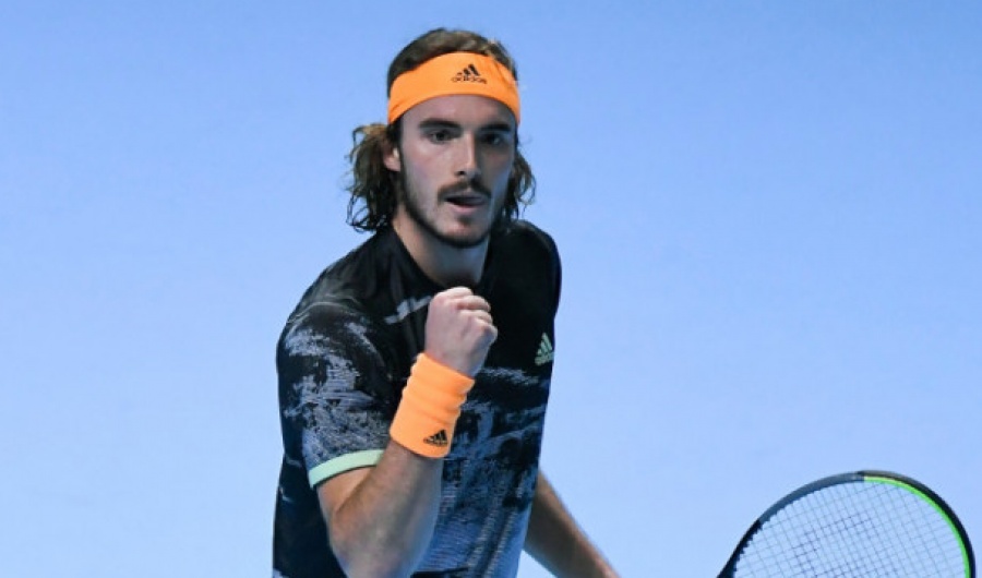 Στον τελικό του ATP Finals ο Τσιτσιπάς - Νίκησε τον Φέντερερ