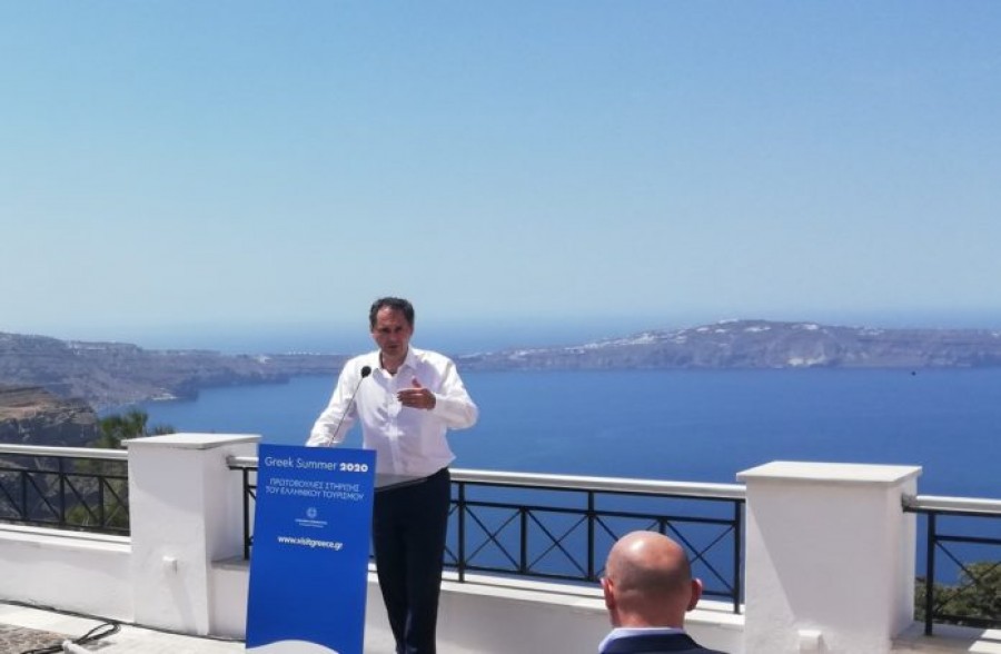 Θεοχάρης: Βάζουμε μπροστά την πιο σημαντική παραγωγική μηχανή της χώρας