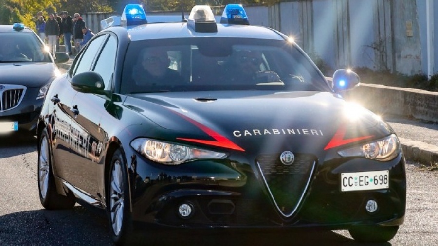 Σοκ στην Ιταλία: 54χρονος στραγγάλισε δυο από τα τρία του παιδιά και έκαψε ζωντανή τη γυναίκα του