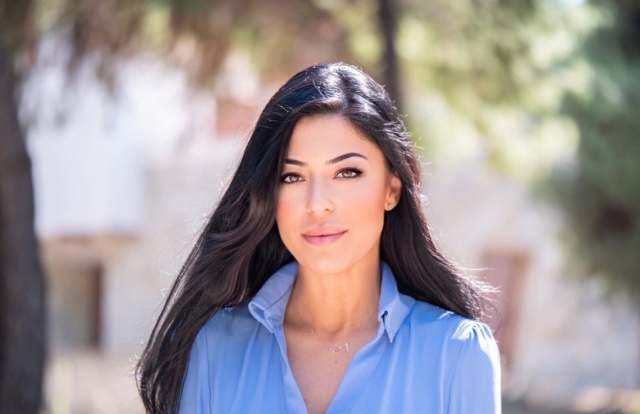 Αφροδίτη Λατινοπούλου: Αληθινοί πρόσφυγες οι Ουκρανοί και όχι λαθρομετανάστες – Έντονες αντιδράσεις στο twitter