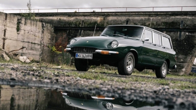 Jerrari 1: Ένα συνονθύλευμα Jeep και Ferrari!