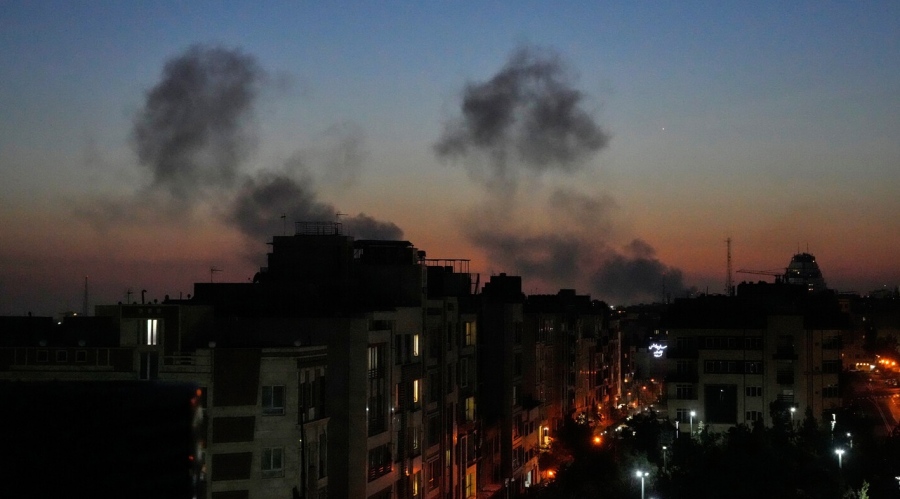 Ξεφεύγει η κατάσταση - Επιθέσεις του Ιράν σε Σαουδική Αραβία, Μπαχρέιν και Ιράκ, ισχυρά πλήγματα