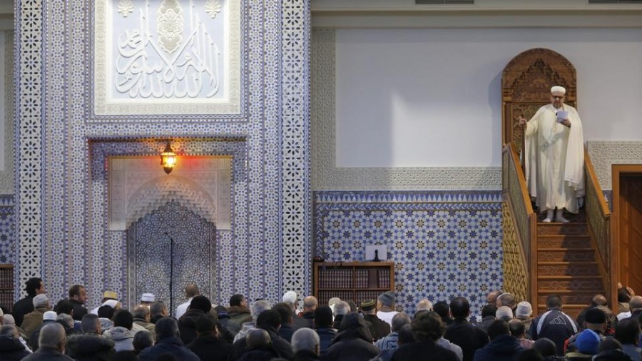 Γαλλία: Έρευνες και λουκέτο σε 76 τζαμιά λόγω υποψιών για προαγωγή του ισλαμικού ριζοσπαστισμού