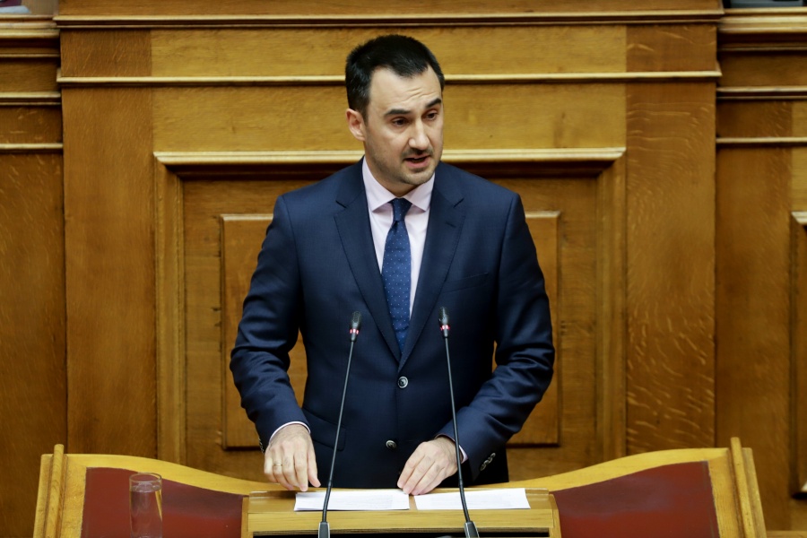 Χαρίτσης: Η ΝΔ επαναφέρει το κομματικό κράτος - Χωρίς διαβούλευση το νομοσχέδιο
