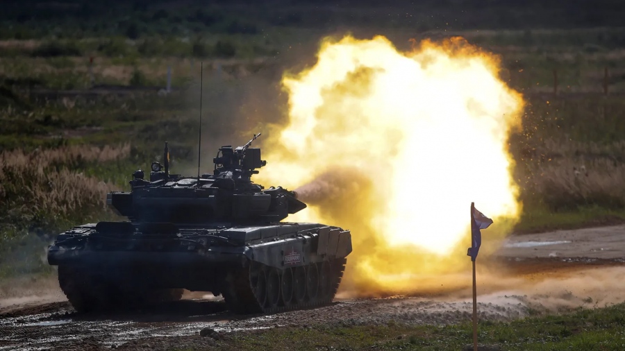 Πανικός στην Ουκρανία: Η «γροθιά των τανκς» θα λιώσει το Chernihiv το 2026 - H Ρωσία «ζεσταίνει» T-90, T-80BVM και T-72