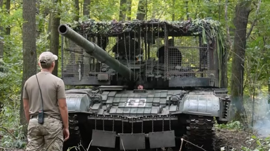 Ισχυρότερα από τα T-72: Τα πληρώματα των ουκρανικών αρμάτων μάχης προμηθεύονται τα προηγμένα κροατικά M-84