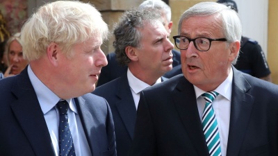 Νέα προειδοποίηση Juncker σε Johnson για το backstop: Προτείνετε μία βιώσιμη λύση