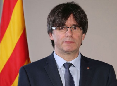Puigdemont: Κανένας λόγος για τον οποίο να μην μπορώ να κυβερνήσω την Καταλονία εξ αποστάσεως