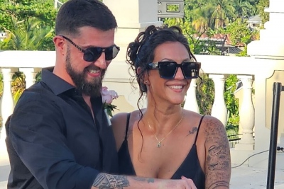 Επιμονή για ρεκόρ Guiness - Της έκανε 43 προτάσεις γάμου σε 7 χρόνια μέχρι να του πει «ναι»