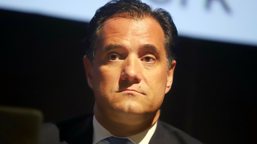 Φουντώνει η συζήτηση για τις απολύσεις ανεμβολίαστων - Στον Γεωργιάδη, η σκυτάλη - Ο Βορίδης προειδοποιεί με πειθαρχικό τους δημοσίους υπαλλήλους