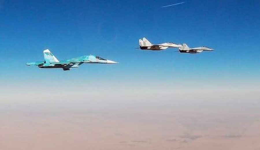 Επικίνδυνη εμπλοκή ρωσικών και αμερικανικών μαχητικών αεροσκαφών πάνω από τη Συρία