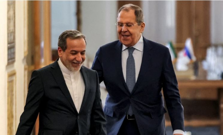 Διπλωματικός πυρετός - Καταδικάζει ο Ρώσος ΥΠΕΞ Lavrov την «απρόκλητη επίθεση» ΗΠΑ, Ισραήλ στο Ιράν