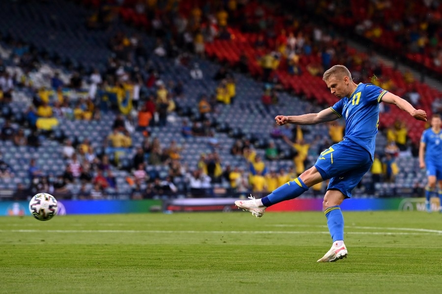 Σουηδία – Ουκρανία 0-1: «Βολίδα» Ζιντσένκο και προβάδισμα για τους Ουκρανούς! (video)