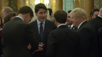 Το «πηγαδάκι» Johnson, Trudeau και Macron