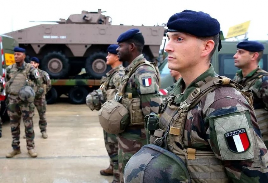 Οι Γάλλοι δεν πάνε στρατό, φοβούνται ότι θα τους στείλουν στην Ουκρανία