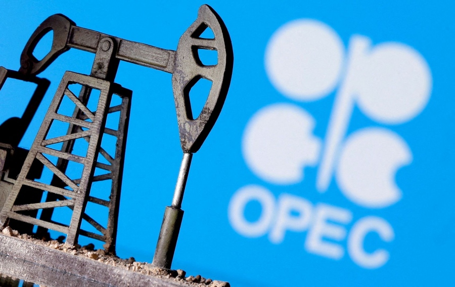 OPEC+: Σε στάση αναμονής για περαιτέρω μειώσεις στην προσφορά πετρελαίου – Τα αγκάθια για νεα συμφωνία