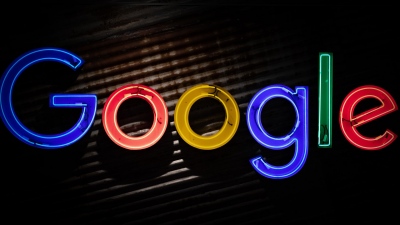 Ρωσική «καμπάνα» στην Google: Πρόστιμο 50,8 εκατ. δολ. για τα fake news