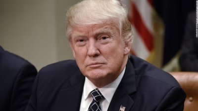 Λευκός Οίκος: Ο πρόεδρος Trump θα ανακοινώσει τον νέο επικεφαλής της Fed την επόμενη εβδομάδα