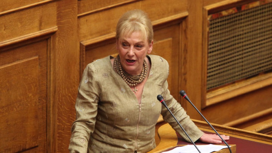 Πρόταση Πιπιλή για κατάργηση της χρήσης πλαστικών στη Βουλή